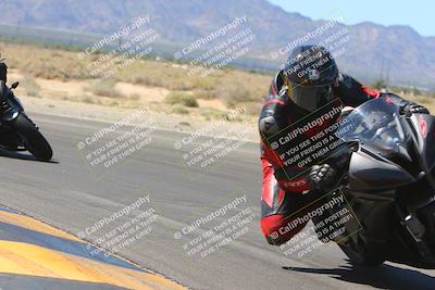 media/Sep-25-2023-Moto Forza (Mon) [[81ffa65e0a]]/B-C Group/Session 3 (Turn 16 Inside)/